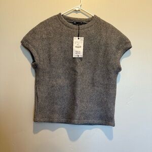 Zara Soft Top